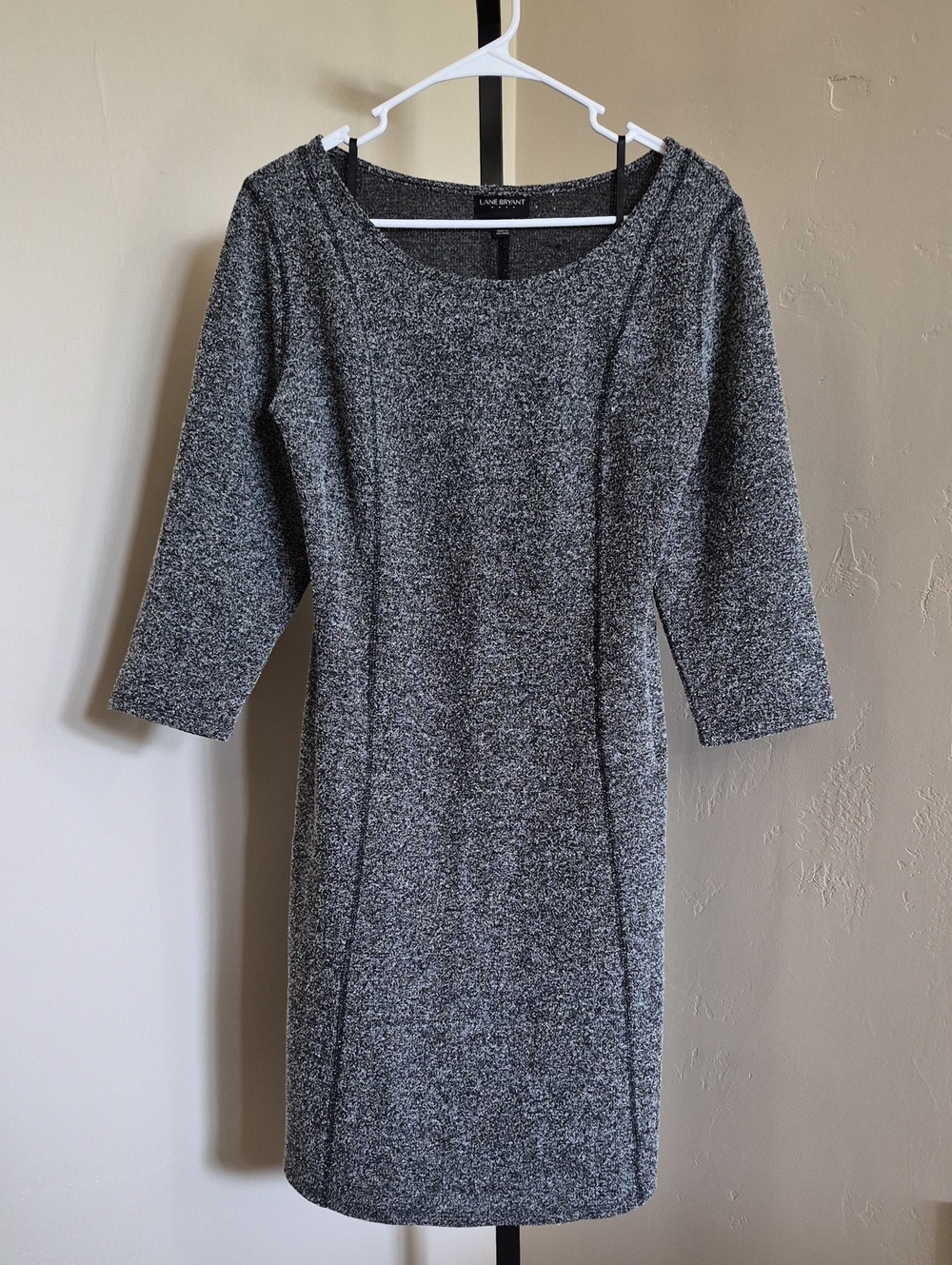 Lane Bryant Black and Gray Marled 3/4 Sleeve Sheath Dress Size 14 / 16